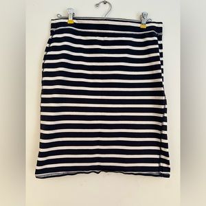 Old Navy Striped Navy and White Pencil Mini Skirt